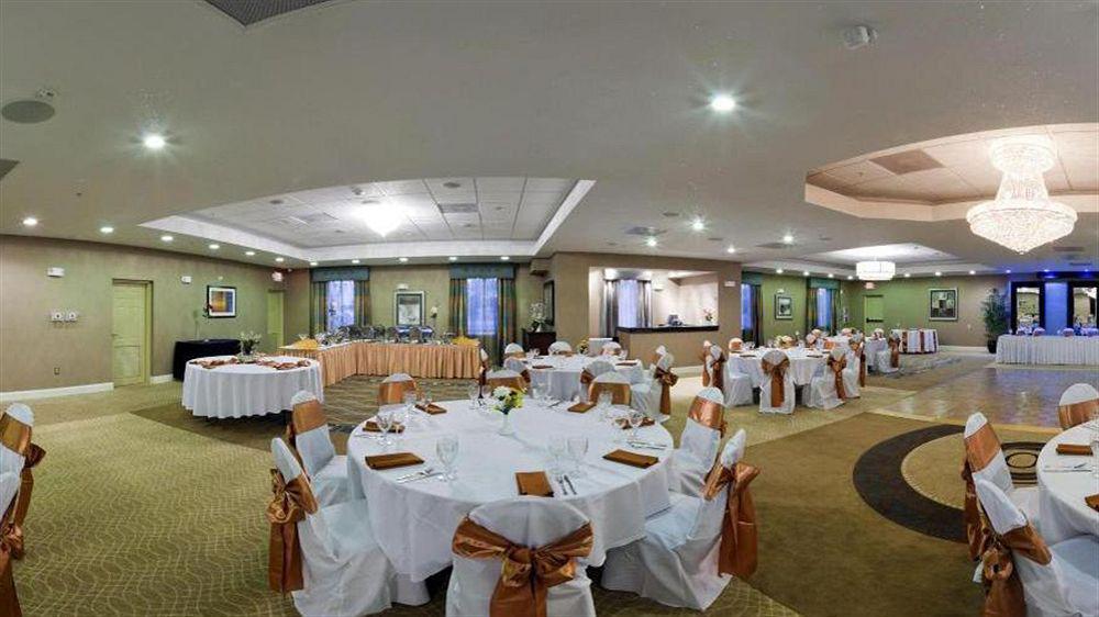 Holiday Inn Express Hotel & Suites Clearwater Us 19 North By Ihg Ngoại thất bức ảnh