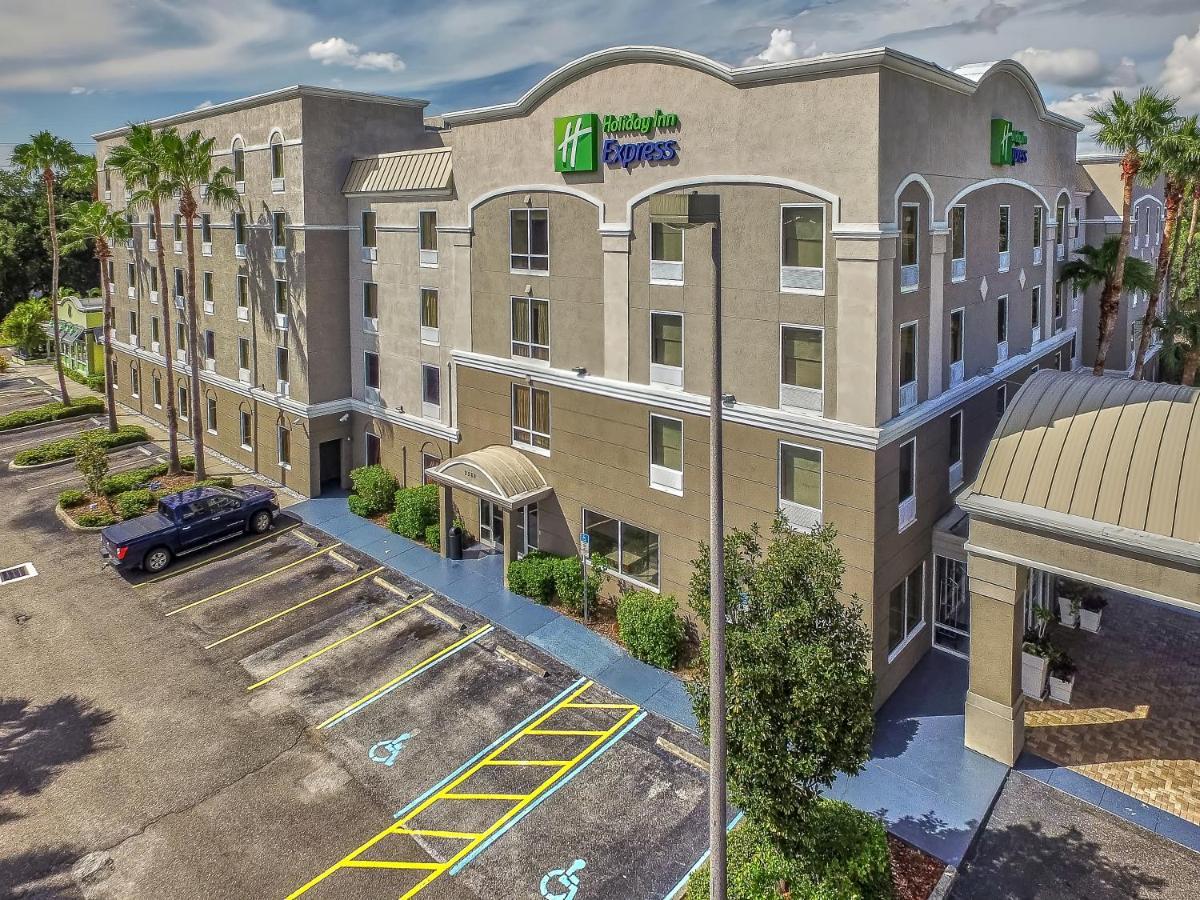 Holiday Inn Express Hotel & Suites Clearwater Us 19 North By Ihg Ngoại thất bức ảnh