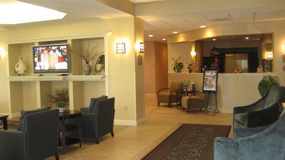 Holiday Inn Express Hotel & Suites Clearwater Us 19 North, An Ihg Hotel Nội địa bức ảnh