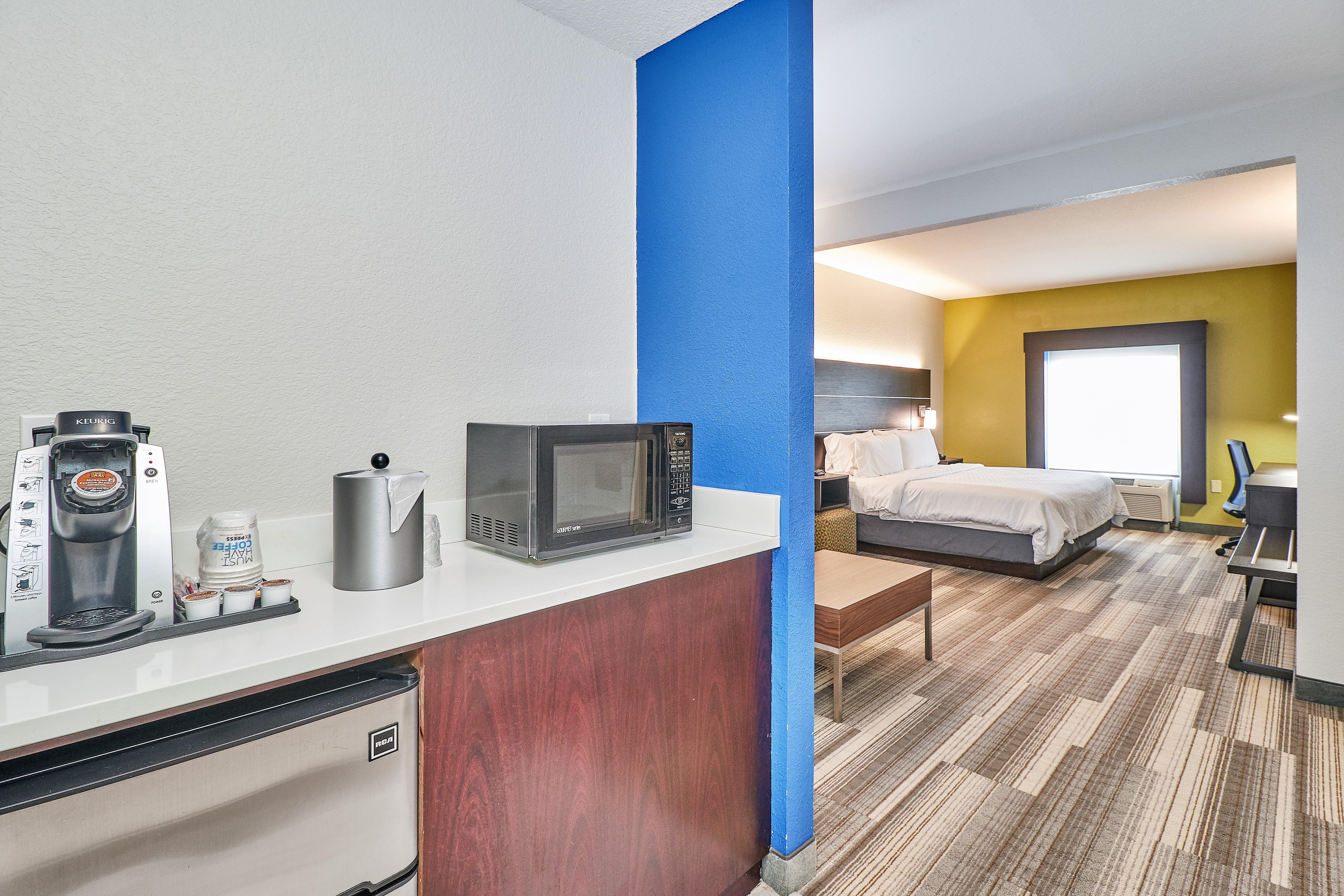 Holiday Inn Express Hotel & Suites Clearwater Us 19 North By Ihg Ngoại thất bức ảnh